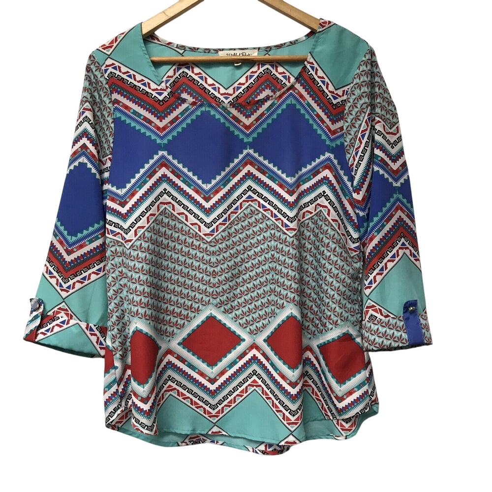 Wishful Park Top Womens Small Geometric Green Blue Red White Black